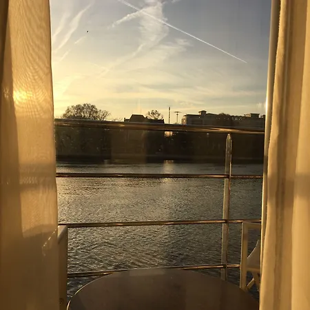 Botel Select Ms Charles Dickens - Frankfurt Frankfurt am Main