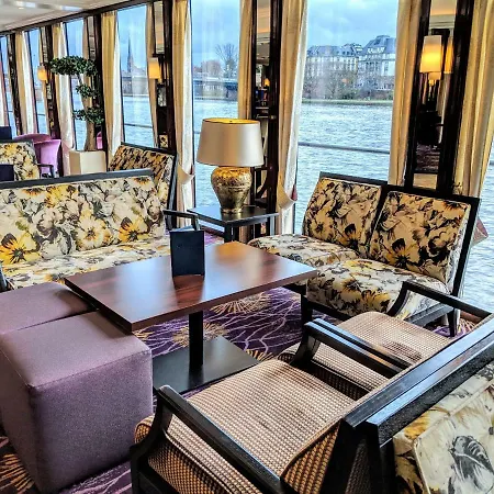 보트호텔 Select Ms Charles Dickens - Frankfurt 5*