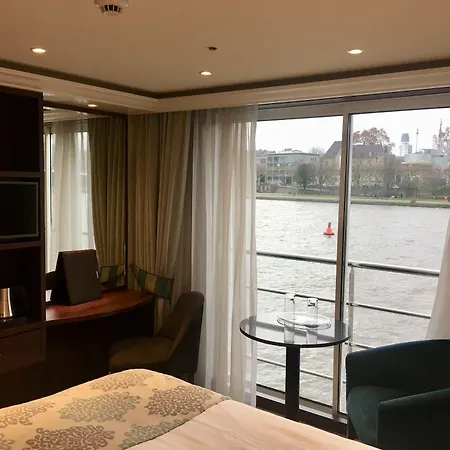 Båthotell Select Ms Charles Dickens - Frankfurt